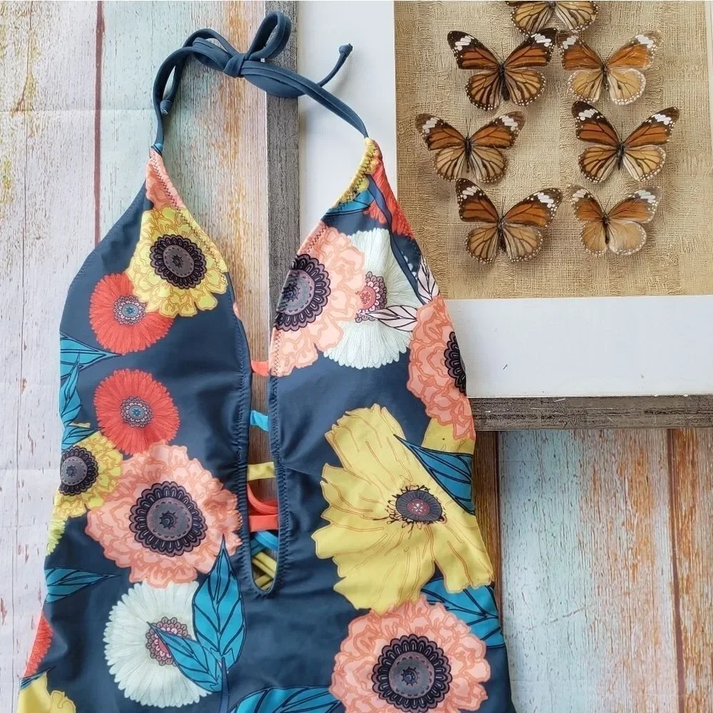 Modcloth The‎ Tereza One-Piece Floral SwimsuitS
